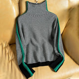 Manches à Col Élevé Contrastantes