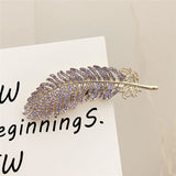 Barrette à plumes de diamant